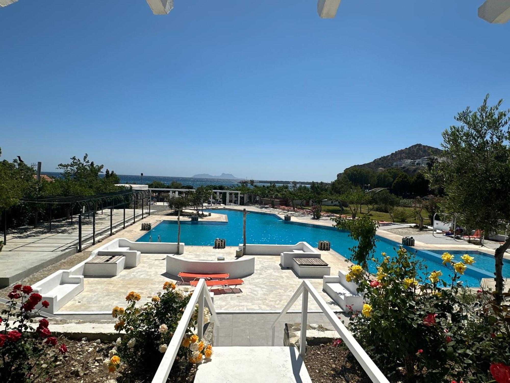 Hotel Galini Tropica Agia Galini Esterno foto
